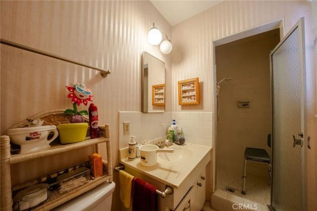 12642 divan place, North Hollywood, CA 91605