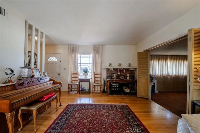 12642 divan place, North Hollywood, CA 91605