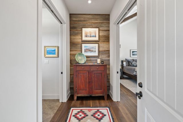 6058 Mustang Valley TRL, Wimberley, TX 78676