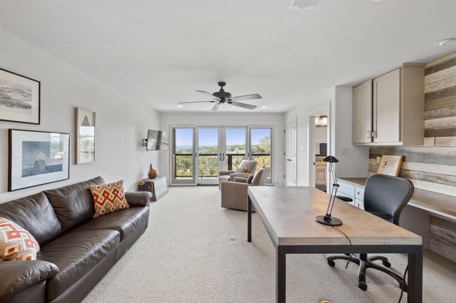 6058 Mustang Valley TRL, Wimberley, TX 78676