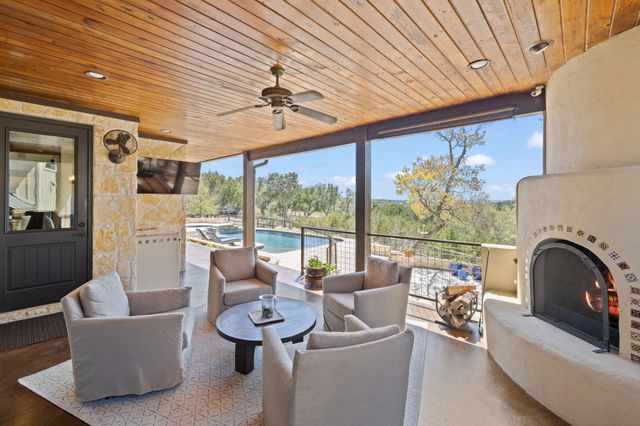 6058 Mustang Valley TRL, Wimberley, TX 78676