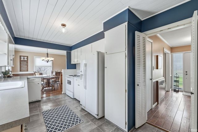 2205 Indian Village Boulevard, Fort Wayne, IN 46809