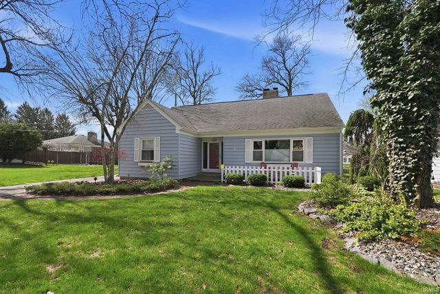 2205 Indian Village Boulevard, Fort Wayne, IN 46809