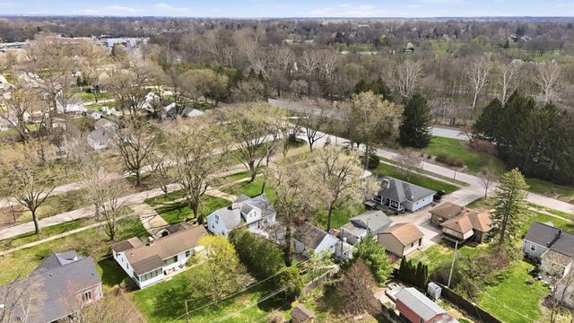 2205 Indian Village Boulevard, Fort Wayne, IN 46809