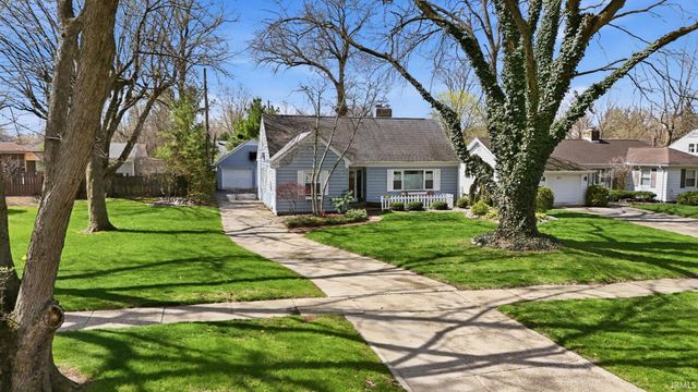 2205 Indian Village Boulevard, Fort Wayne, IN 46809