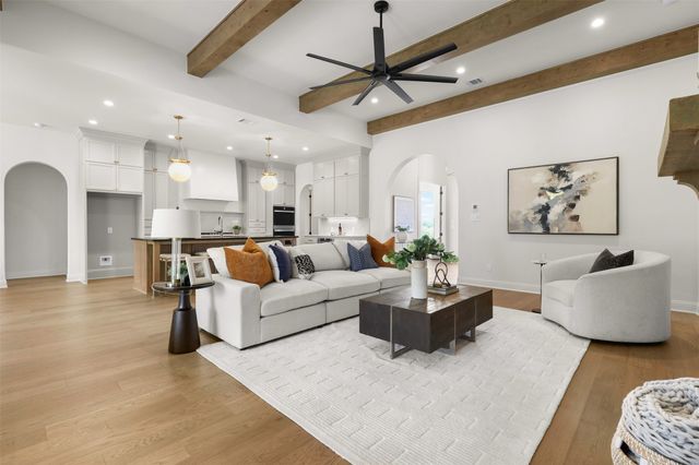 1656 Private Access 60200, Burleson, TX 76028