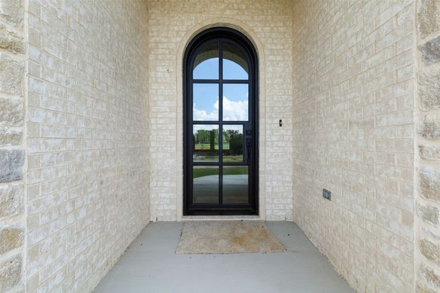 1656 Private Access 60200, Burleson, TX 76028