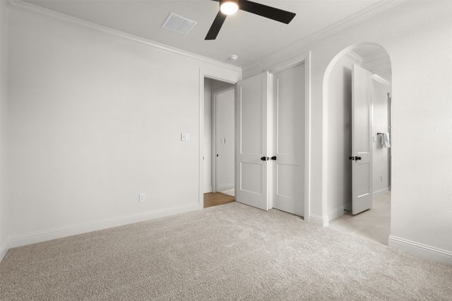 1656 Private Access 60200, Burleson, TX 76028