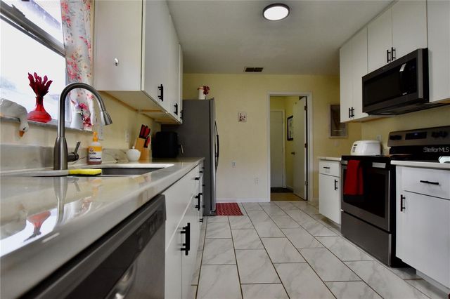 1774 BIRCHWOOD LOOP, Lakeland, FL 33811