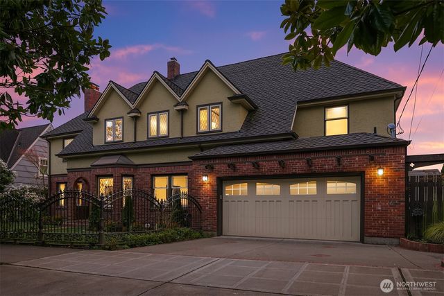 2409 29th Avenue W, Seattle, WA 98199