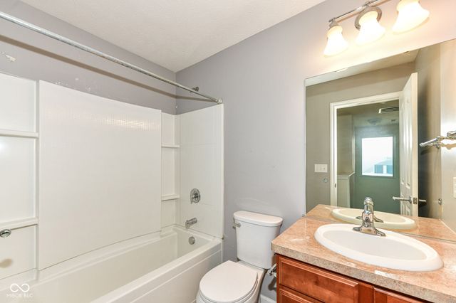 12857 Rotterdam Road, Fishers, IN 46037