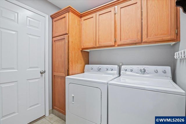 4468 Farm Field Av NE, Salem, OR 97305