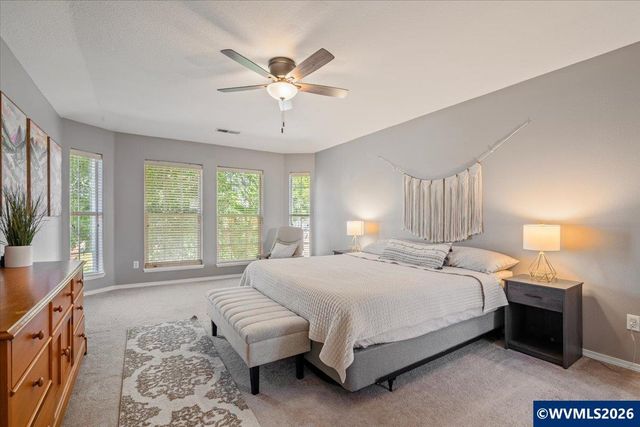 4468 Farm Field Av NE, Salem, OR 97305