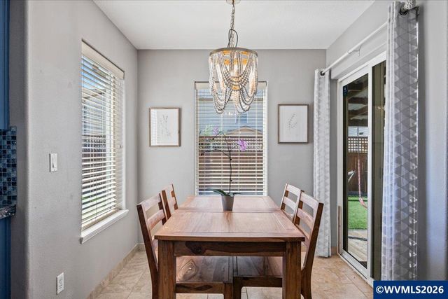 4468 Farm Field Av NE, Salem, OR 97305