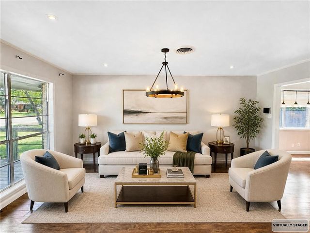 205 Driftwood Dr, Portland, TX 78374