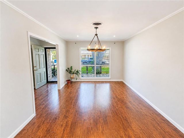 205 Driftwood Dr, Portland, TX 78374