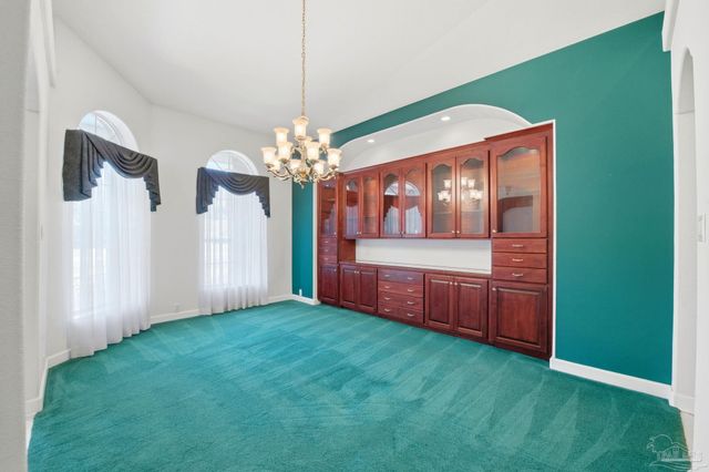 4552 Peaden Rd, Pace, FL 32571