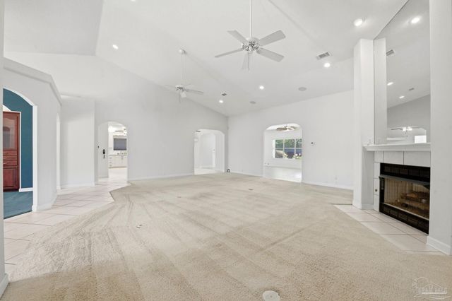 4552 Peaden Rd, Pace, FL 32571