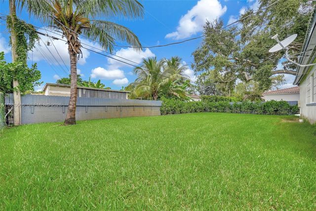 11102 NE 9th Court, Biscayne Park, FL 33161