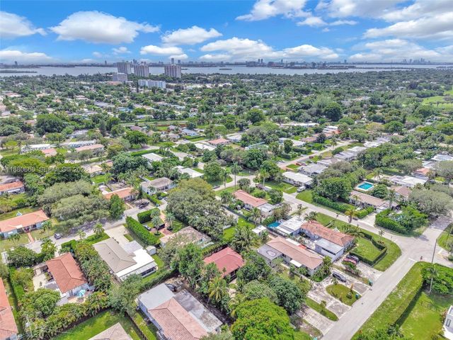 11102 NE 9th Court, Biscayne Park, FL 33161