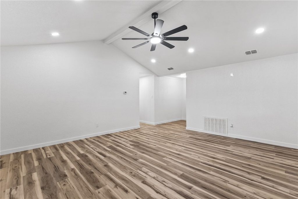 5718 Crestgrove Dr, Corpus Christi, TX 78415 — photo 4