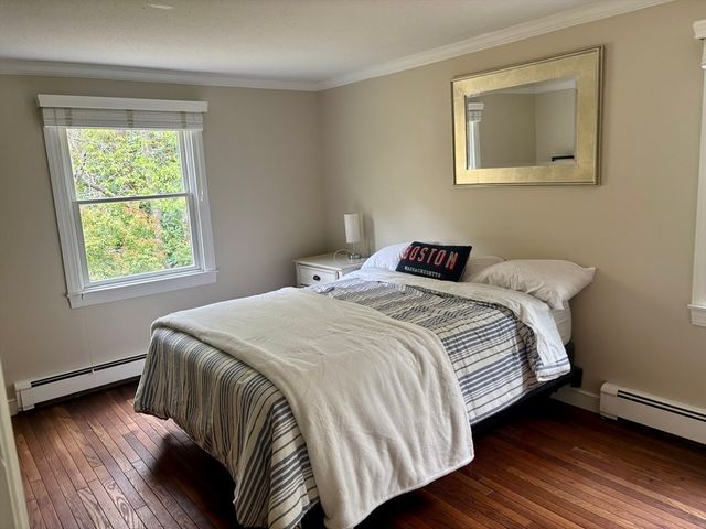 26 The Morgan Cir, Mashpee, MA 02649