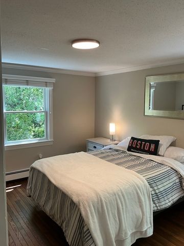 26 The Morgan Cir, Mashpee, MA 02649