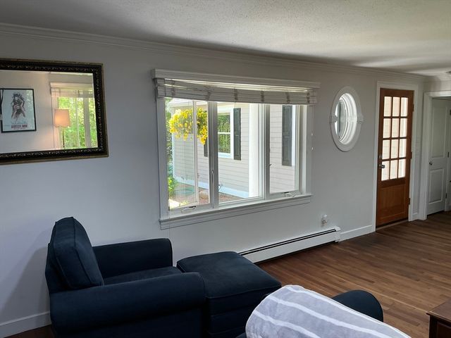 26 The Morgan Cir, Mashpee, MA 02649