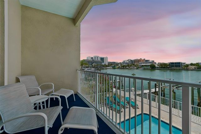620 BAYWAY BOULEVARD 5, Clearwater Beach, FL 33767