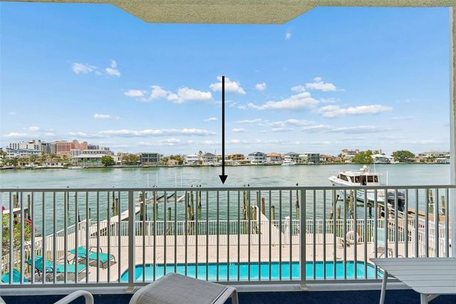 620 BAYWAY BOULEVARD 5, Clearwater Beach, FL 33767