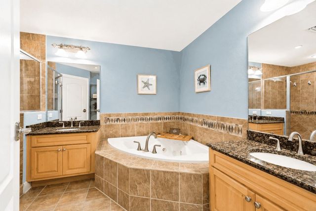 620 BAYWAY BOULEVARD 5, Clearwater Beach, FL 33767