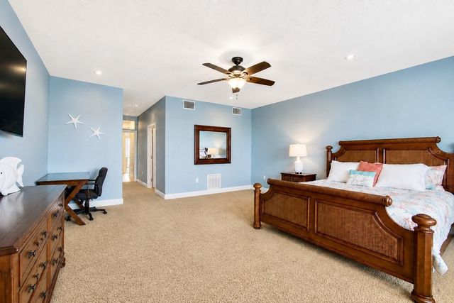 620 BAYWAY BOULEVARD 5, Clearwater Beach, FL 33767