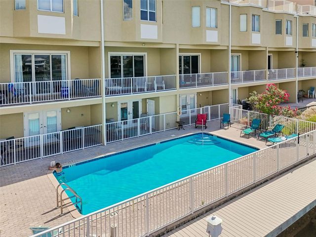 620 BAYWAY BOULEVARD 5, Clearwater Beach, FL 33767
