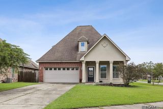17004 Sills Dr, Prairieville, LA 70769