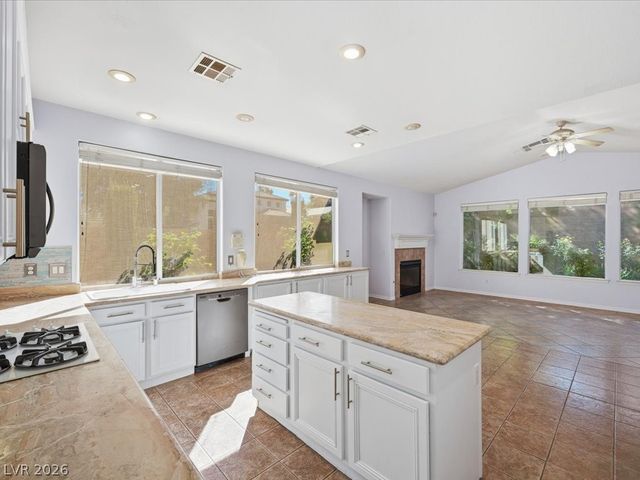 2383 Rainswept Avenue, Henderson, NV 89052