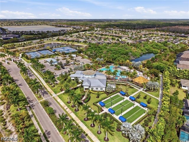 28347 Captiva Shell LOOP, Bonita Springs, FL 34135