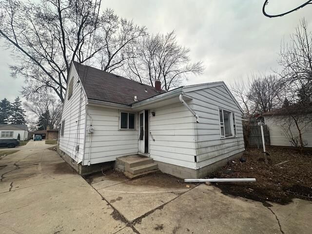 222 N 111th STREET, Wauwatosa, WI 53226