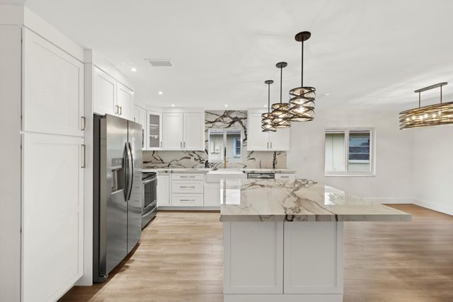 13826 Kaiser Trl, Delray Beach, FL 33484