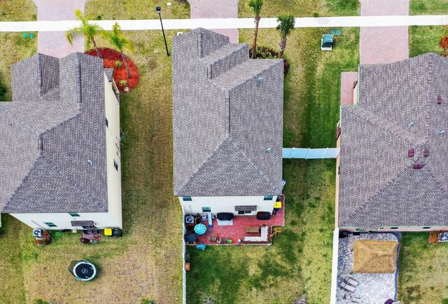 760 Carlyle Way, Fort Pierce, FL 34947