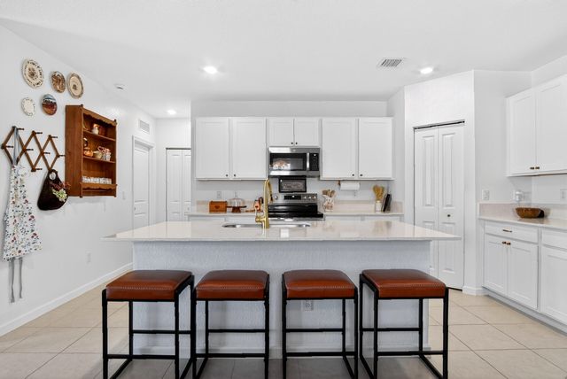 760 Carlyle Way, Fort Pierce, FL 34947