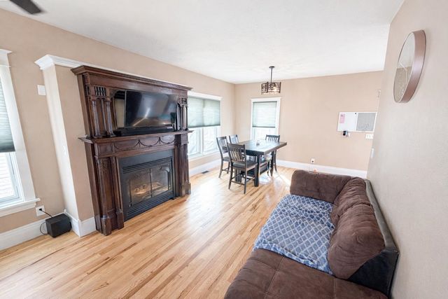 100 6th St SE, Minot, ND 58701