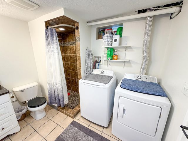 100 6th St SE, Minot, ND 58701