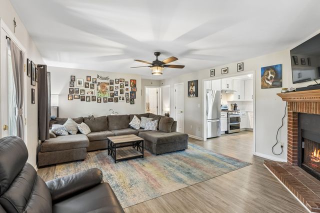 6875 Bizzell Howell Ln, College Grove, TN 37046