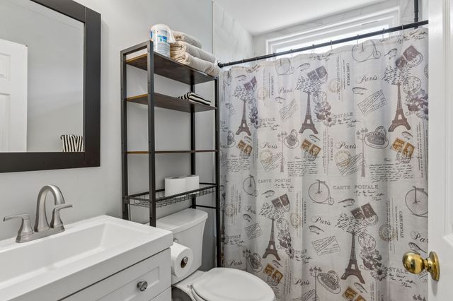 6875 Bizzell Howell Ln, College Grove, TN 37046