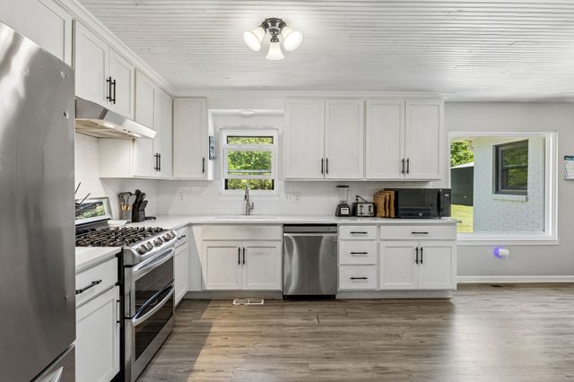 6875 Bizzell Howell Ln, College Grove, TN 37046