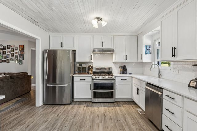 6875 Bizzell Howell Ln, College Grove, TN 37046
