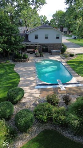 204 S Oak Boulevard Drive, Greenfield, IN 46140