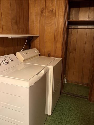 224 Tait Street, Columbus, TX 78934