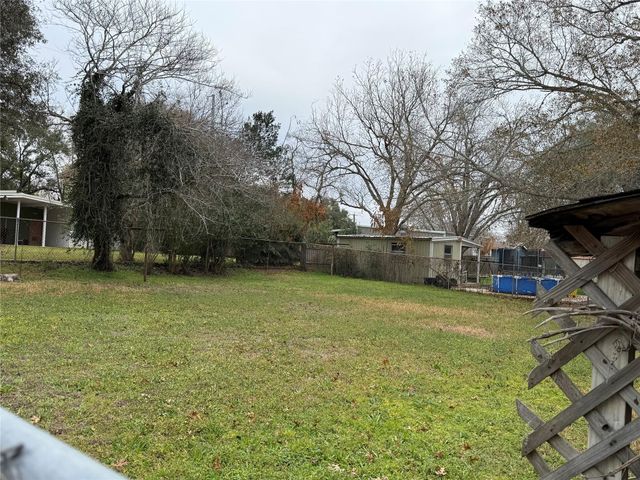 224 Tait Street, Columbus, TX 78934