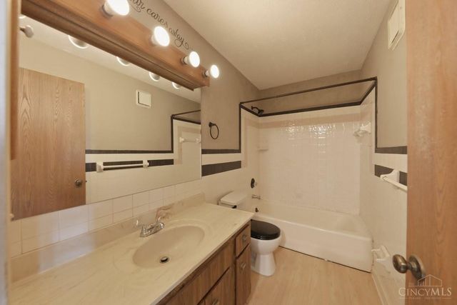 510 Halifax Circle, Union Twp, OH 45244